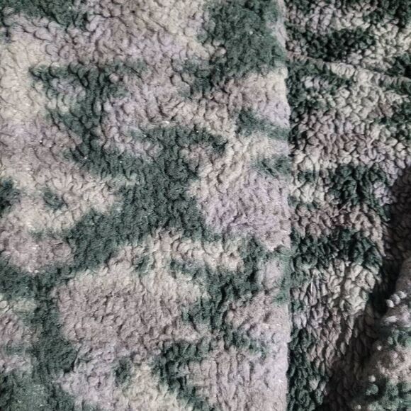 Eddie Bauer Sherpa camouflage print pullover sweater kangaroo pocket med outdoor - Picture 12 of 12